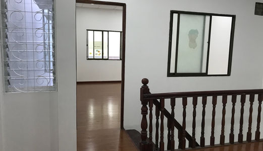 Nhà Phan Văn Trị, Diện Tích: 78M2. Khu Dân Trí Cao Cạnh Khu Cityland Và Emart. Cần Tiền Bán Nhanh.