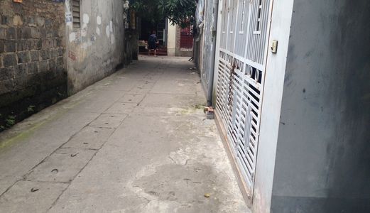 Bán Rất Gấp Nhà 5 Tầng Ngõ 564 Nguyễn Văn Cừ