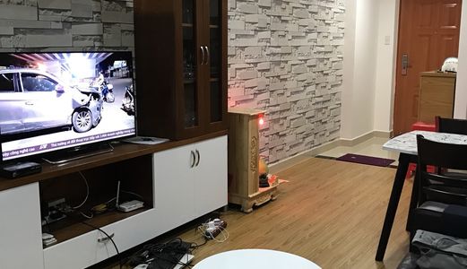 Tôi Cần Cho Thuê Gấp Căn Hộ Hưng Phát 1 - Mặt tiền Lê Văn Lương. DT 70M2, 2 Phòng ngủ, 2 WC. Giá: 8Tr5/tháng 