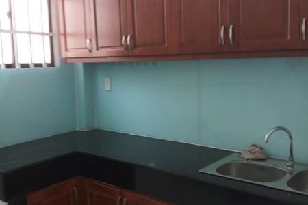 Nhà Huỳnh Tấn Phát, 2 Lầu, 2 Phòng Ngủ, Hẻm Xe Hơi .