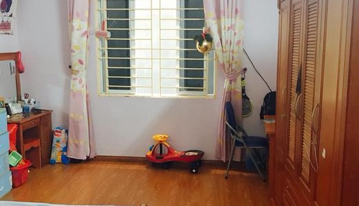 Bán Nhà Triều Khúc Siêu Đẹp 35M2, 5 Tầng, Mặt Tiền 4M, Cách Phố 30M, Giá 2.1 Tỷ.