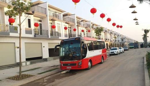 Bán Nhà Mặt Tiền Đt743C Tt Tx Dĩ An