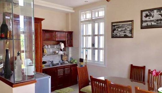 Bán Biệt Thự Sân Vườn Đường Pasteur, Phường 4, Đà Lạt - Dt 458,31M2 - Giá 27 Tỷ B2189