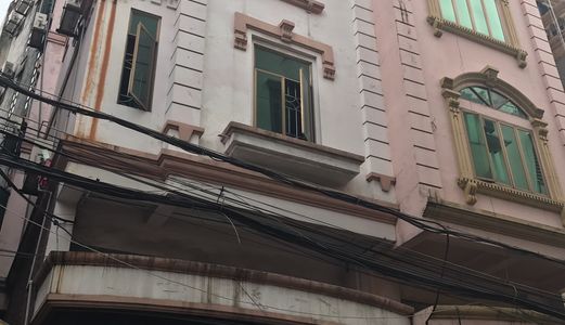 Cần Bán Gấp Ngôi Nhà Mặt Phố Bồ Đề, Quận Long Biên