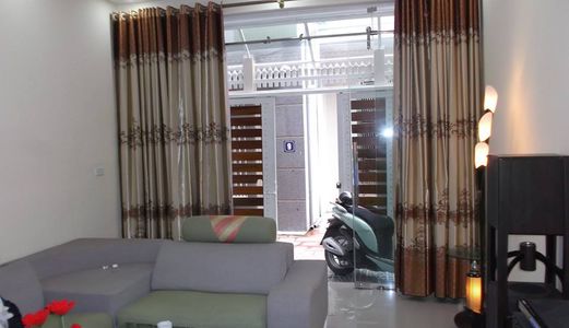 Bán Nhà Mới Đẹp, 50M2, Ô Tô Đỗ Đường Láng, Đống Đa