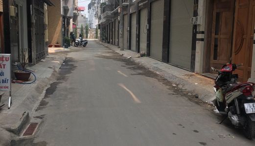 Nhà Cực Đẹp, Giá Cực Rẻ 25M2 2.8 Tỷ, 3 Tầng, 4 Phòng, Q. Phú Nhuận. Đt 0909802198