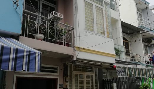 Bán Nhà Ngay Chợ Tân Định  24M(4X 6)  2.5 Tỷ, Hẻm Thông Thoáng.