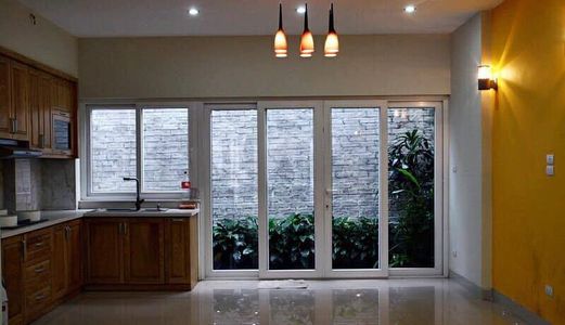 Siêu Hot- Chỉ 6.5 Tỷ Có Ngay Nhà Cầu Giấy, Ô Tô Tránh, Đầu Tư Siêu Lợi, Cho Thuê 40Tr/ Tháng.