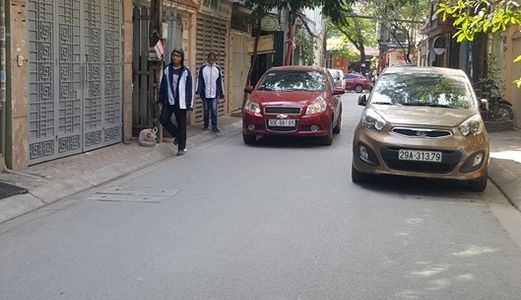 Bán Nhà Riêng Lê Trọng Tấn, Ô Tô Đỗ Cửa, 3.95 Tỷ.