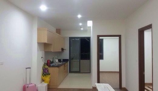 Bán Nhà Lạc Long Quận, Tây Hồ 30M2  5 Tầng 2,4 Tỷ. Rẻ, Siêu Đẹp.