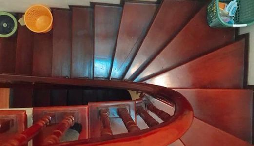 Bán Nhà Đường Nguyễn Văn Cừ Long Biên, DT 81M2, 4 Tầng Hiện Đại Ô Tô Đỗ Cửa - 4,8 Tỷ