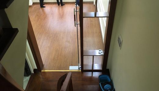 Siêu Phẩm Nhà Đẹp Kim Đồng: Ôtô Đỗ Cửa, DT 40M2, 5 Tầng, Giá 3,5 Tỷ.