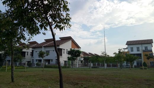 Bán Nhà Biệt Thự Khu Sinh Thái Ecolakes, Full Nội Thất, Mua Vào Ở Ngay. Có Sổ Hồng Riêng. Hỗ Trợ Vốn 50%