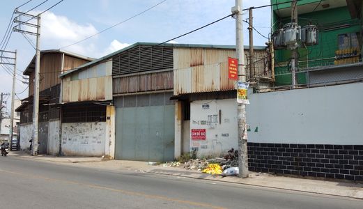 Chuyển Nhượng Nhà Xưởng Sản Xuất, Kho Hàng Cực Đẹp 720M2 Mặt Tiền Mã Lò