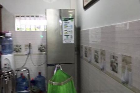 Nhà Hẻm Xe Hơi, 2 Lầu, 4 Phòng Ngủ, Ở Nguyễn Bình.