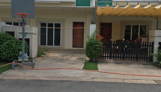 Tôi Cần Bán Nhà Trong Khu Đô Thị Ecolakes, Nhà Hoàn Thiện Đầy Đủ Tiện Nghi.