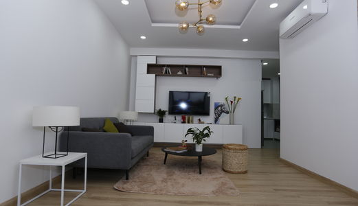 Bán Gấp Căn Góc 72M2 Mặt Tiền, N08 Giang Biên, Giá: 1,65 Tỷ, Full Nội Thất. Lh: 0965701869