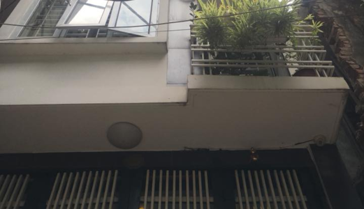 Bán Nhà Chính Chủ Gần Ngã 3 Vĩnh Hưng – Lĩnh Nam, Cách Mặt Phố 9M, Có Ban Công, 205M, Giá 2.96 Tỷ.