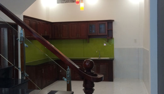 Chính Chủ Bán Gấp Nhà 1 Trệt 1 Lầu Đường Nguyễn Sơn, Tân Phú Dt: 4X11M2, Sổ Hồng Riêng