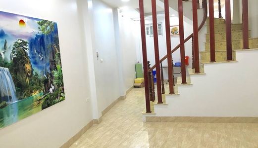 Đón Tương Lai - 10M Mặt Đường Láng - Nhà Xây Mới - Giá 3.85 Tỷ