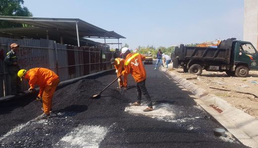 Anh Trai Thua Cá Độ Đá Banh, Cần Bán Gấp Đất Mặt Tiền Ngô Chí Quốc. Lh : 01229370666