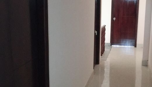 Bán Nhà Phố Bình Chánh Dt 85M2,shr,nội Thất Hoàn Chỉnh, Giá: 920Tr 