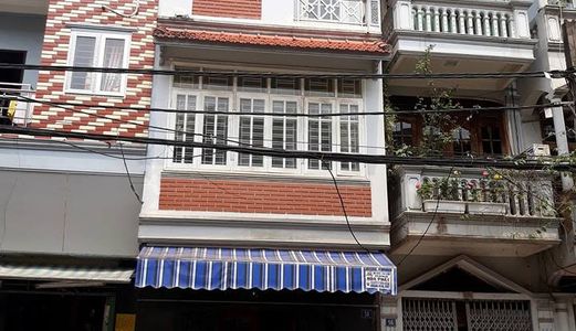 Gara Ô Tô - Kinh Doanh - Lô Góc - Đường Giải Phóng