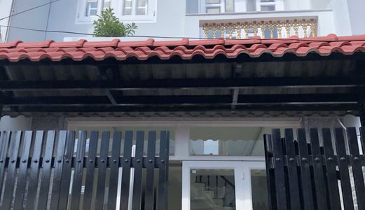 Bán Nhanh Nhà Hẻm 41 Chuyên Dùng 9. Dt 4X15M. Hướng Tây. 1 Trệt, 2 Lầu, 2 Phòng ngủ. Giá 3.3 Tỷ.