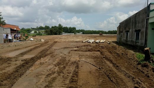 Sang Châu Phi Định Cư Cần Bán Gấp Lô Đất Thổ Mặt Tiền An Hạ, Sổ hồng riêng, Dt: 100M2, 1.2 Tỷ/Lô.