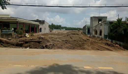 Sang Châu Phi Định Cư Cần Bán Gấp Lô Đất Thổ Mặt Tiền An Hạ, Sổ hồng riêng, Dt: 100M2, 1.2 Tỷ/Lô.