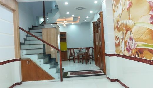 Bán Nhà Cao Cấp, P8, Gò Vấp, Hxh Giá Tốt, Nhận Nhà Ngay.