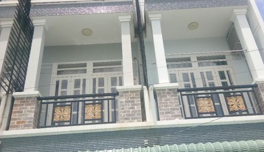 Bán Nhanh Nhà Shr ,đsh 2 Căn . Dt 3X10M. 1Tr,2L,4Pn. Full Nt . Giá 1.65 Tỷ .