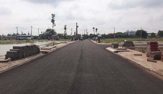 Đất Thị Trấn Cần Đước, Mặt Tiền Quốc Lộ 50, Có Sổ hồng riêng, 100M2, 600 Triệu/nền. Lh: 0901 484 338