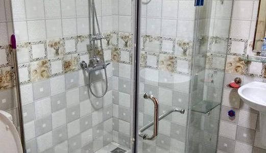 Bán Nhà Lạc Long Quân 45M 7 Tầng Thang Máy Ô Tô Đỗ Giá 6 Tỷ