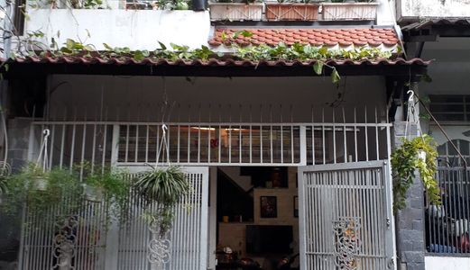 Cần Tiền Bán Gấp Nhà Phố 