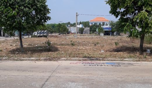 Kẹt Tiền Cần Ra Gấp 1 Lô Đất Cách Khu Công Nghiệp 200M.