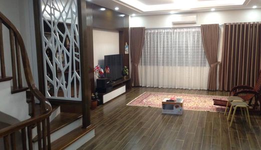 Bán Nhà 5 Tầng Đẹp 45M Ở Kim Mã Giá 3.3 Tỷ