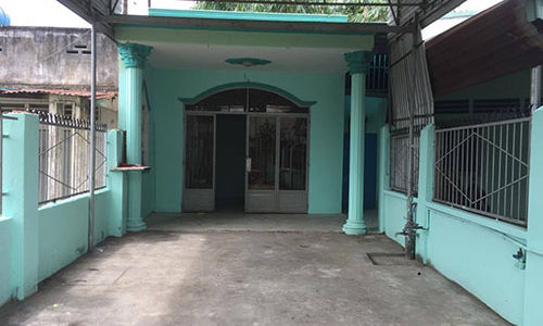 Lên Sài Gòn Sống Với Con Cần Bán Gấp Nhà Tại Trung Tâm Thị Xã Thuận An. 0933644745