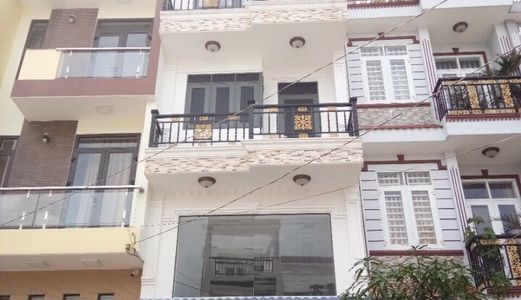 Bán Nhanh Nhà 1979 Htp . Dt 4X15M. 1Tr,1L,2L,st . Full Nt Cao Cấp . Giá 5.5 Tỷ .