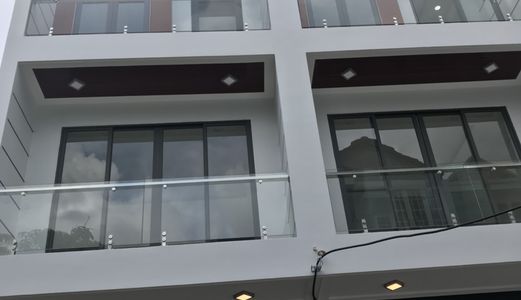 Bán Nhanh Nhà Hxh 48 Gò Ô Môi, Dt 4X15M, 1 Trệt, 2 Lầu, Sân Thượng, Giá 6.2 Tỷ.