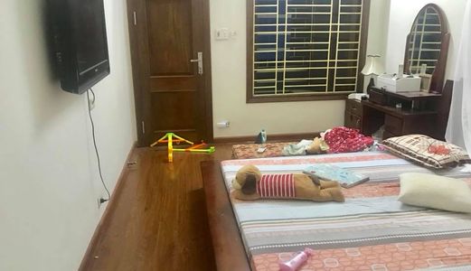 Nhà Đẹp - Gần Phố Cổ - Hộ Khẩu Hà Nội Gốc.