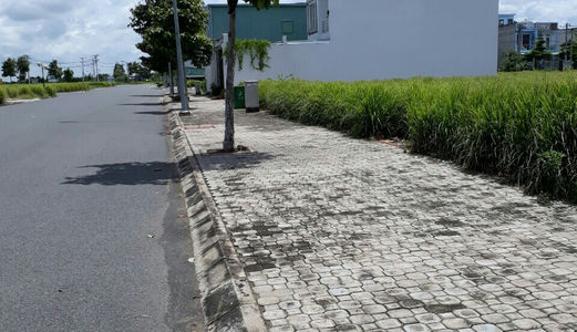 Cần Bán Gấp 112M2 Đất Thổ Cư Gần Thị Trấn Bến Lức Giá Chỉ 650Triệu, Tiện Xây Trọ Ngay Cổng Khu Công Nghiệp