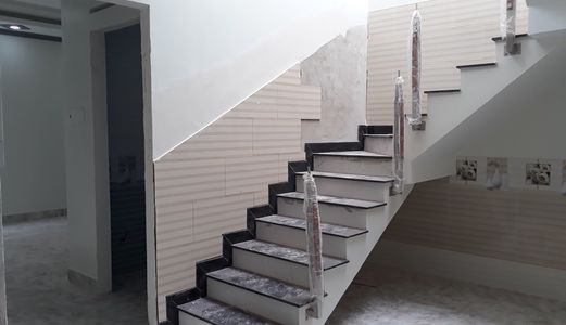 Nhà Gần Chợ Hưng Long , Trên Đường Đoàn Nguyễn  Tuân , Sổ Hồng Riêng, 160M2, Giá 1Tỷ750