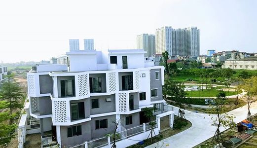 Còn Duy Nhất Một Căn Liền Kề Có Khe Thoáng Suất Ngoại Giao Dự Án Nam 32 - Lh: 01626873541