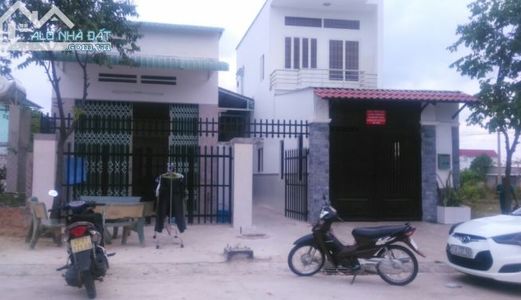 Chính Chủ Bán Nhà Cấp 4, Mua Là Ở Ngay, Khu Đông Dân Gần Trung Tâm Y Tế Trong Kđt Mỹ Phước 3