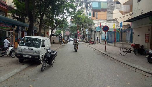 Cần Bán Gấp Nhà 3 Tầng 40M2 Nguyễn Chí Thanh Ba Đình Giá 6,3 Tỷ