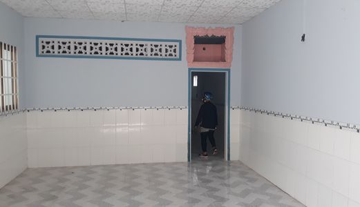Bán Gấp Nhà 1Trệt  1Lầu 90M2 Ngay Ubnd Xã Hưng Long, Chính Chủ, Sổ Hồng Riêng Bao Sang Tên Chính Chủ