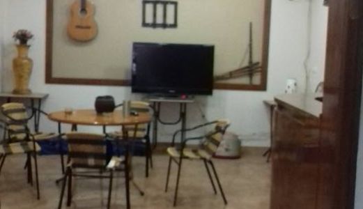 Bán Nhà Kinh Doanh Giữa Chợ, Mặt Ngõ Tây Sơn, Mặt Hồ Bán Nguyệt, 77M Giá 6,5 Tỷ Đường Ô Tô.