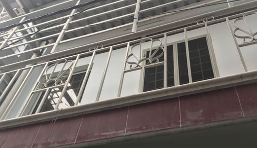 Bán Nhanh Nhà Shr . Hẻm 118 Bùi Văn Ba . Dt 3.5X5.2M. 1Tr,1L. Giá 1.65 Tỷ .