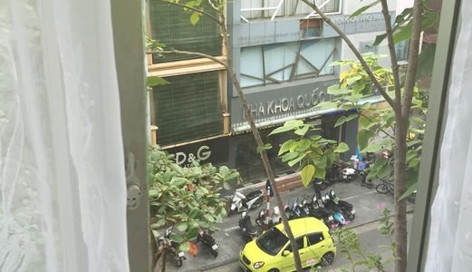 Bán Căn Hộ Khép Kín Tầng 3 Mặt Phố Phủ Doãn Hoàn Kiếm,  Dt 50M2 Với 2 Phòng Ngủ Giá 1,3 Tỷ